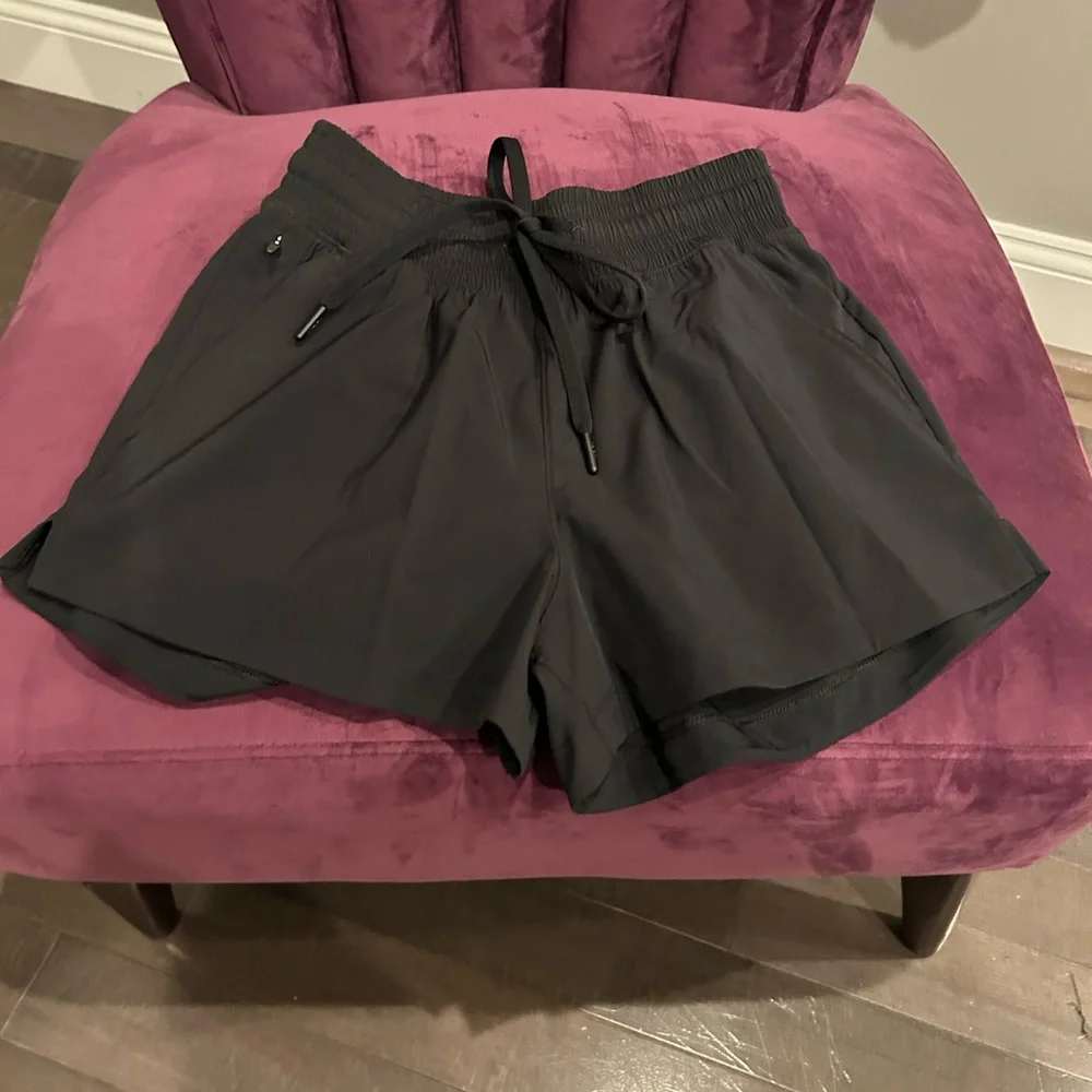 YPB Black Athletic Shorts XS - Picture 4 of 4